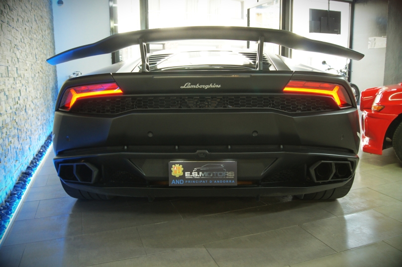 LAMBORGHINI HURACAN LP610-4 V10 610CV * FULL EQUIP *
