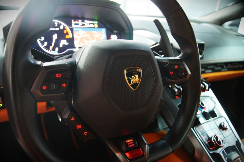 LAMBORGHINI HURACAN LP610-4 V10 610CV * FULL EQUIP *