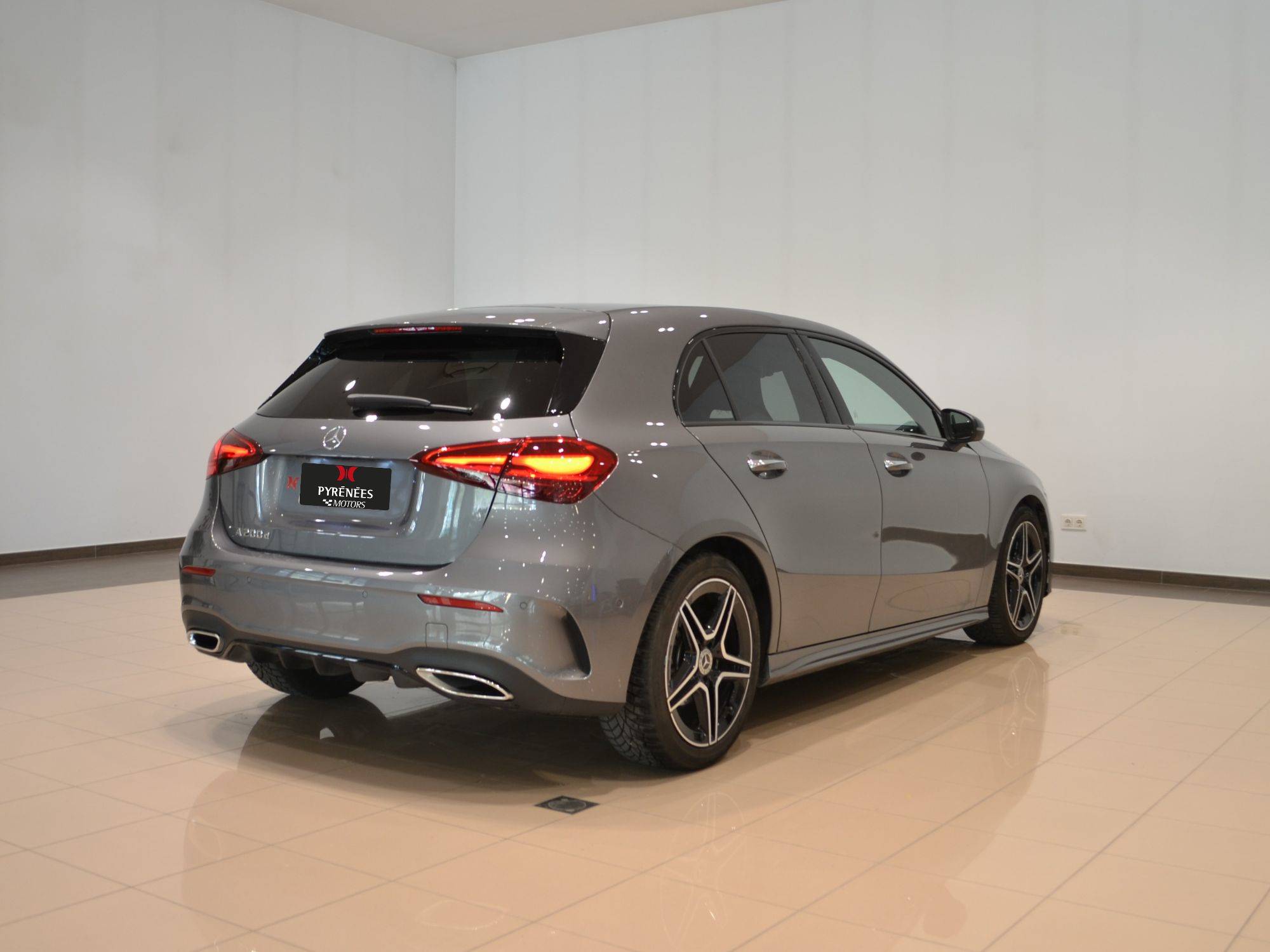 Mercedes-Benz A 200 D