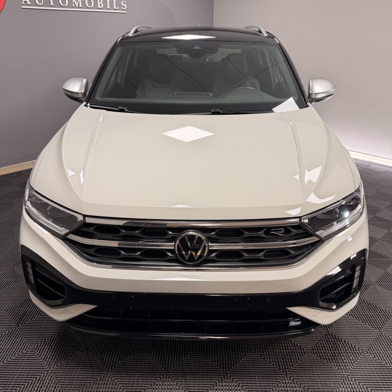 VOLKSWAGEN T-ROC R 300CV “AKRAPOVIC”