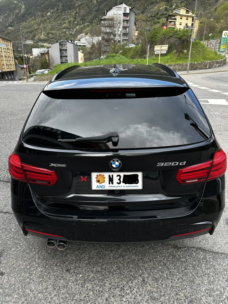 BMW 320d xDrive Touring