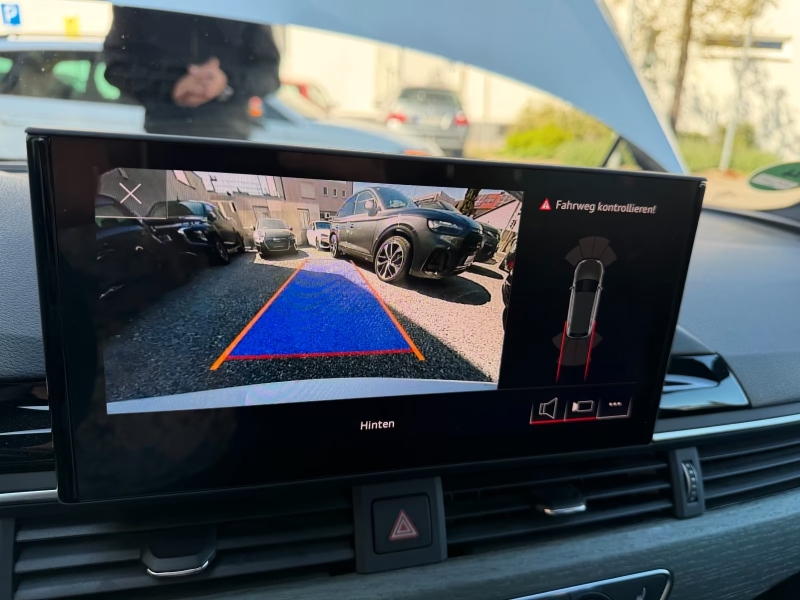 AUDI A4 40 TFSI LINE LED 