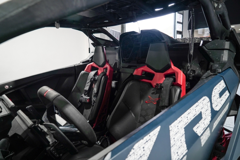 CAN AM MAVERICK R  XRS 2025 240CV