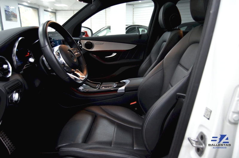 Mercedes-Benz GLC 200 4MATIC Coupé AMG Line   
