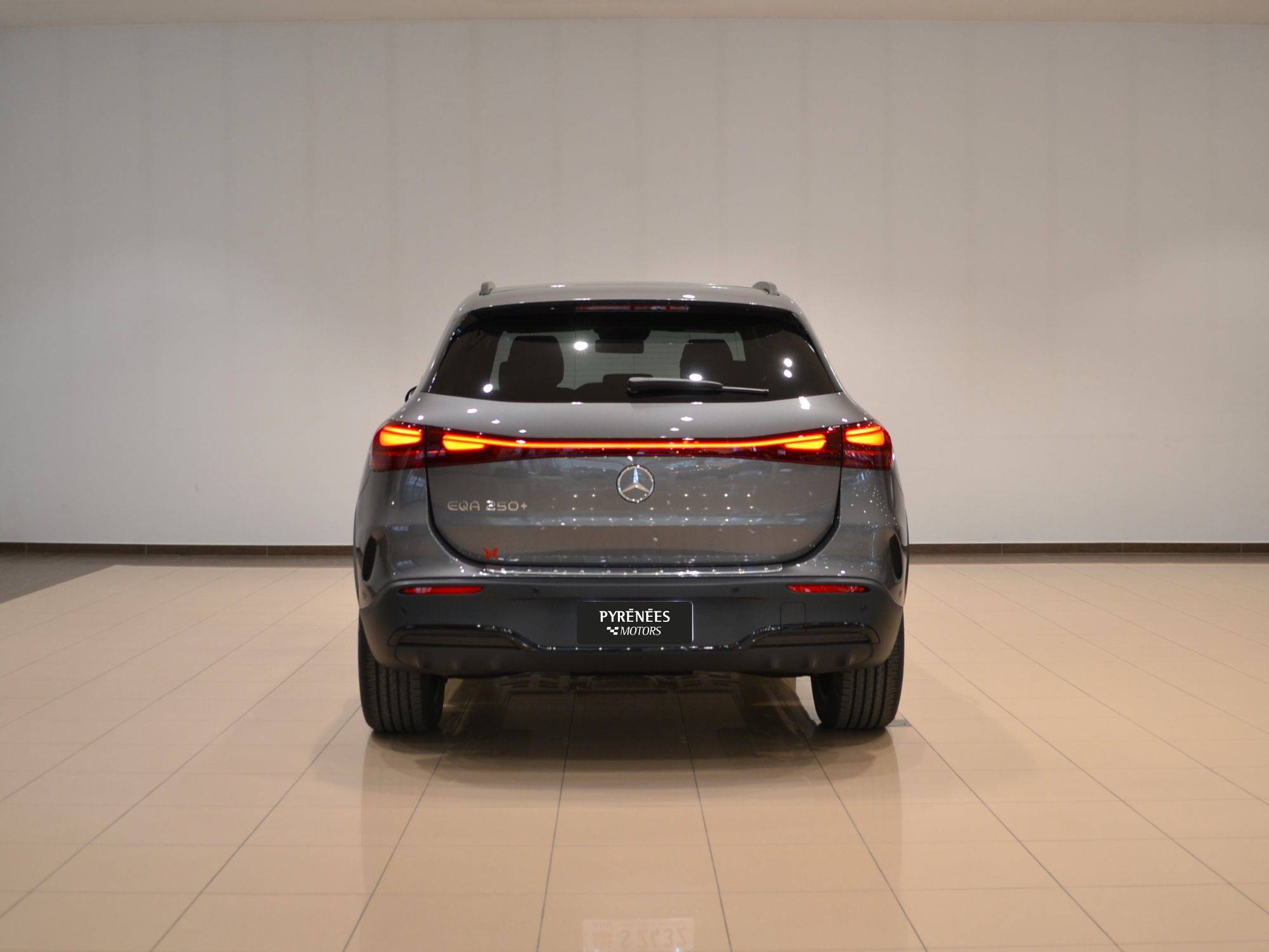 Mercedes-Benz EQA 250+ AMG 