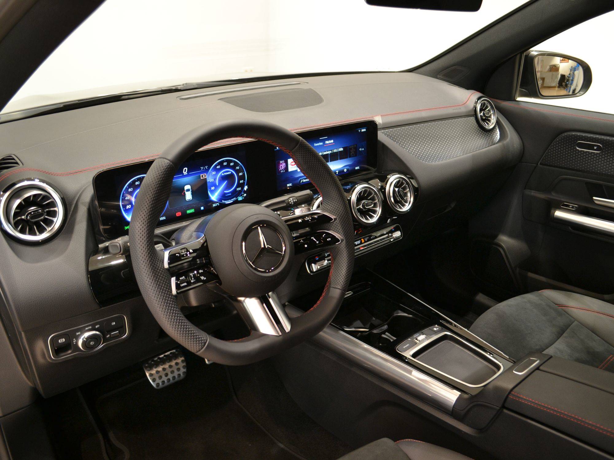 Mercedes-Benz EQA 250+ AMG 