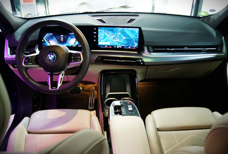 BMW iX2 XDRIVE 30 306CV * 100% ELÈCTRIC *