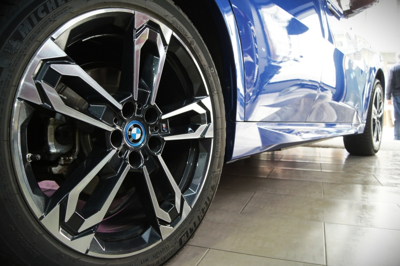 BMW iX2 XDRIVE 30 306CV * 100% ELÈCTRIC *