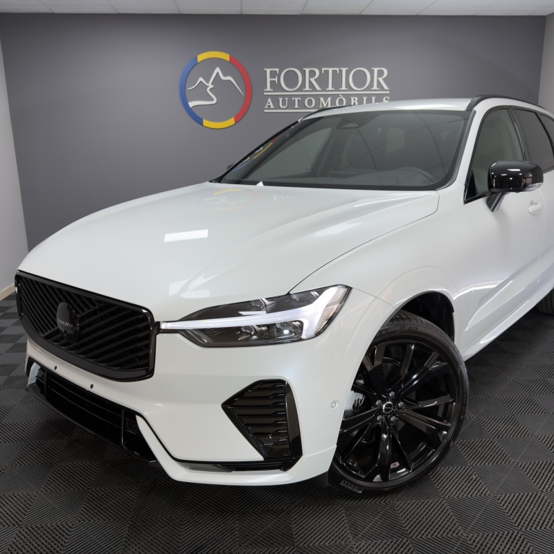 VOLVO XC60 B5 AWD 250CV “BLACK EDITION PLUS”