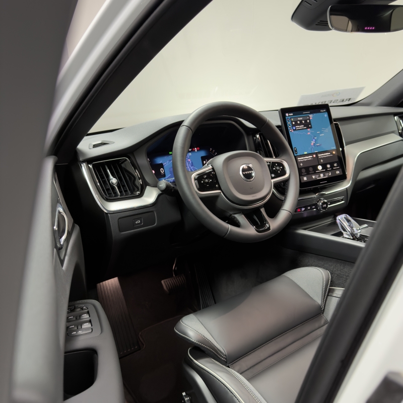 VOLVO XC60 B5 AWD 250CV “BLACK EDITION PLUS”