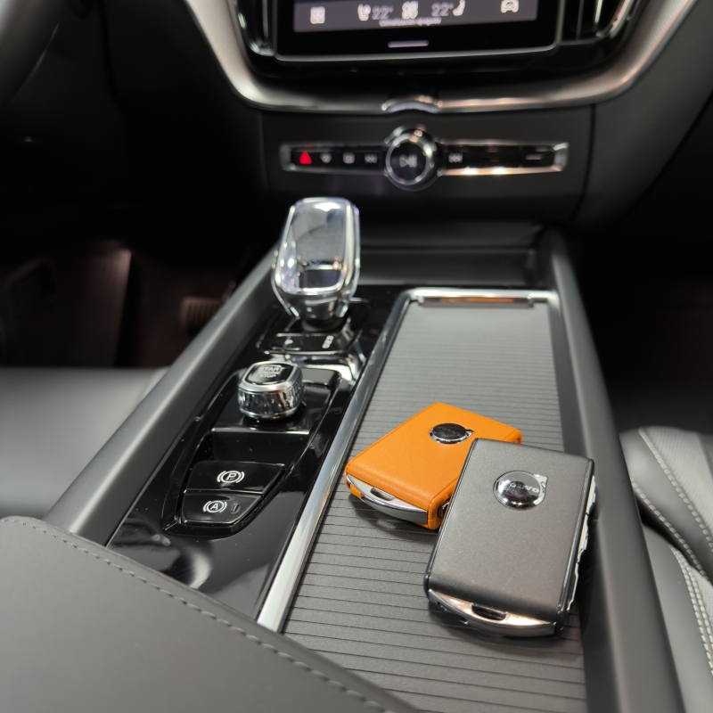 VOLVO XC60 B5 AWD 250CV “BLACK EDITION PLUS”