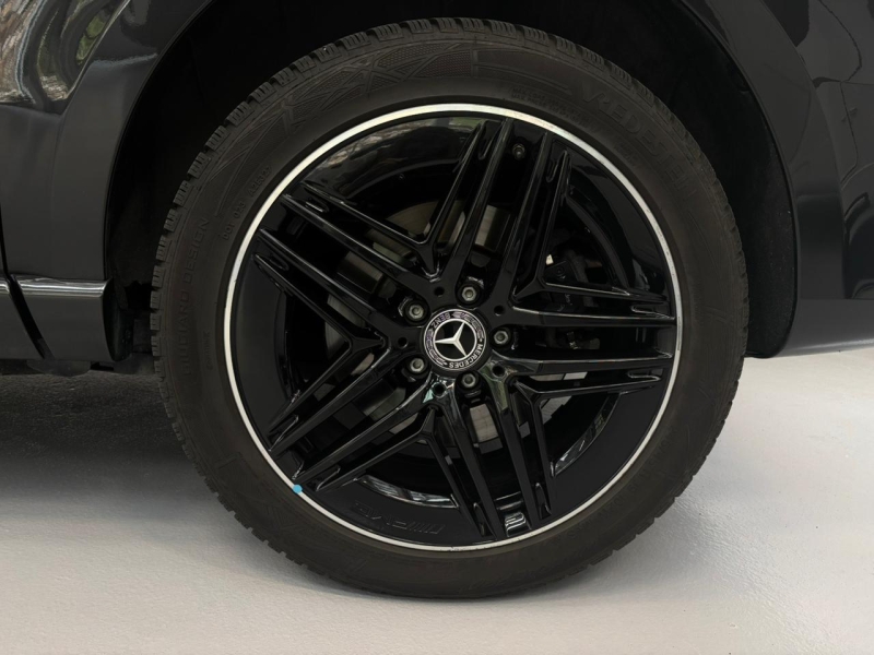 Mercedes Benz Clase V 300d - 4Matic - 2025