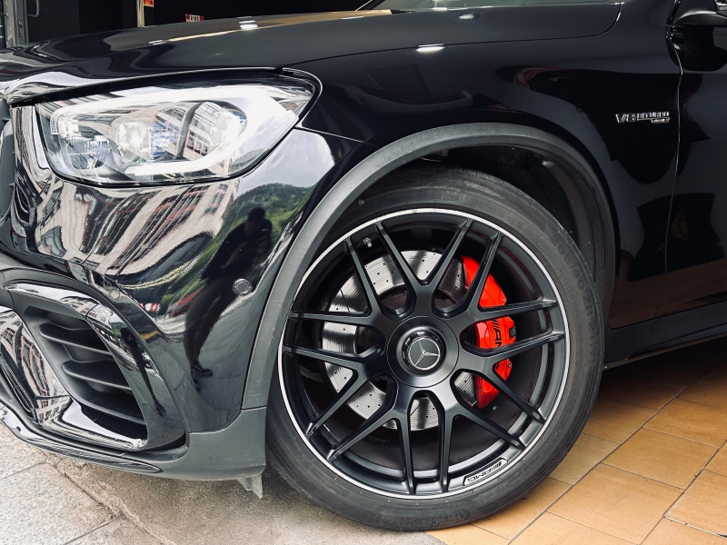 MERCEDES BENZ GLC 63 S AMG 