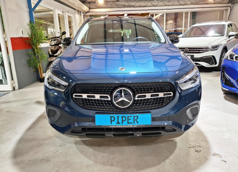 MERCEDES-BENZ GLA 250 4MATIC 224CV PROGRESSIVE