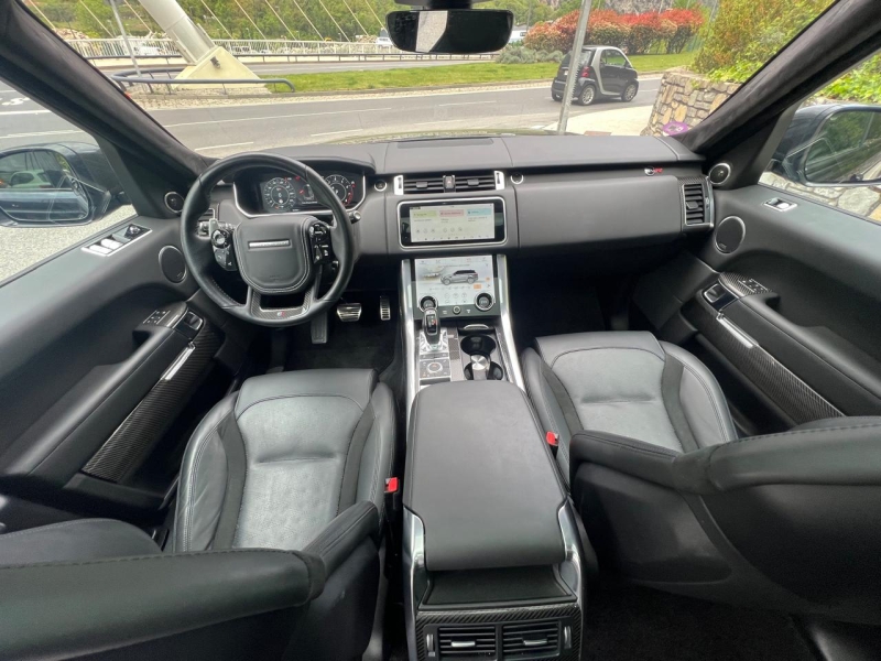 Range Rover Sport SVR Carbon Edition