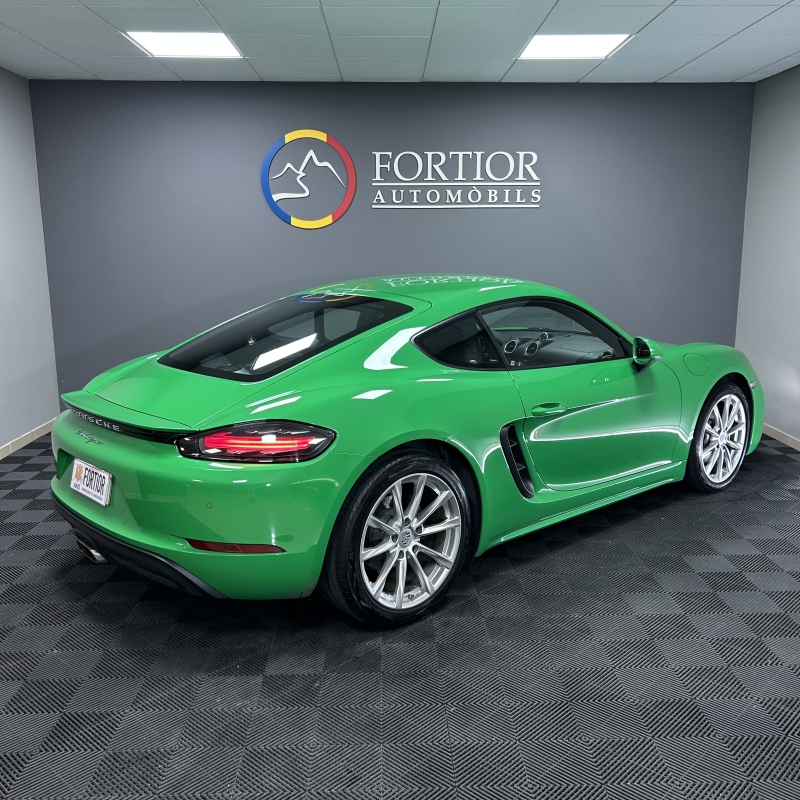 PORSCHE CAYMAN 718 PDK