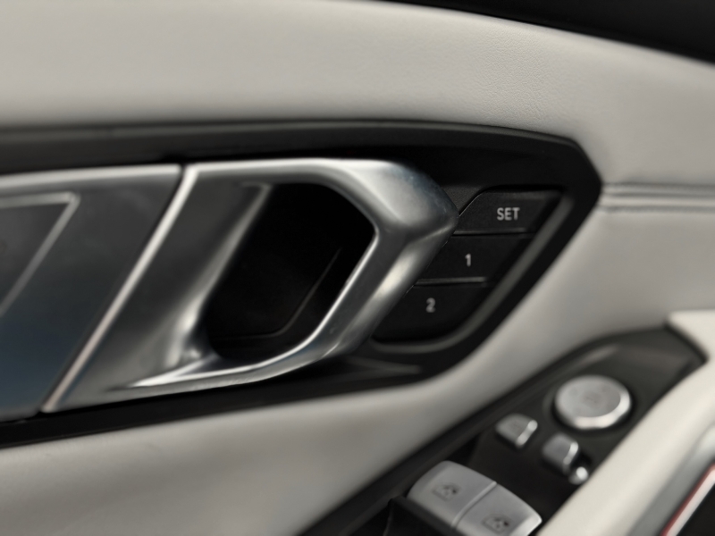 BMW M3 Touring Ceràmics Carbon Backets