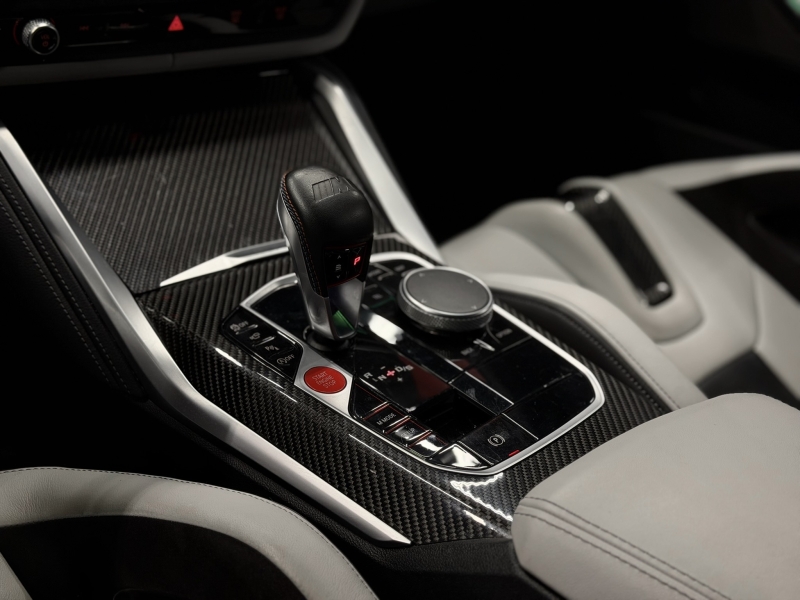 BMW M3 Touring Ceràmics Carbon Backets