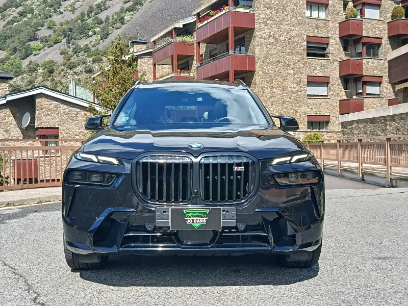 BMW X7 M60i Xdrive