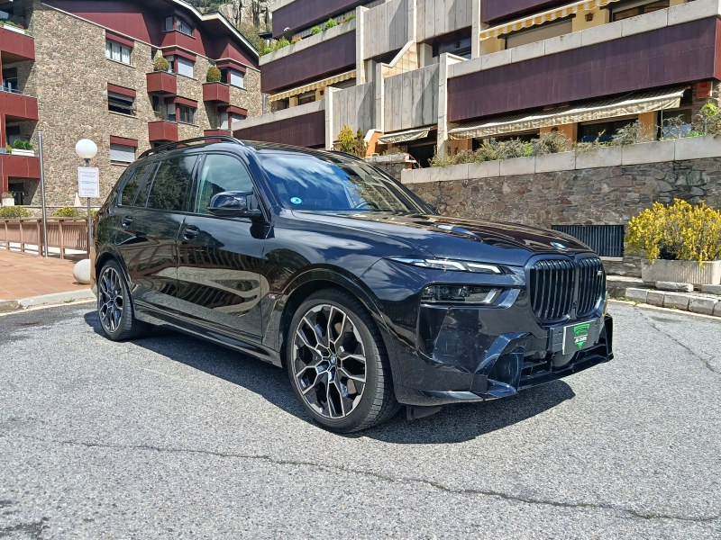 BMW X7 M60i Xdrive