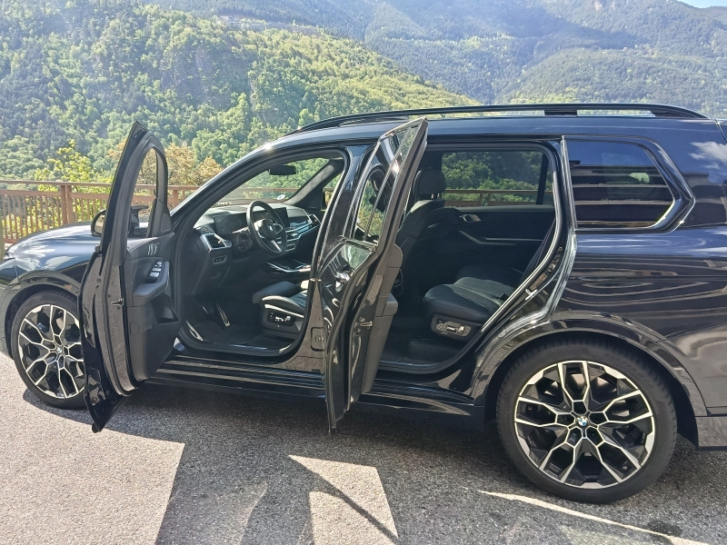BMW X7 M60i Xdrive