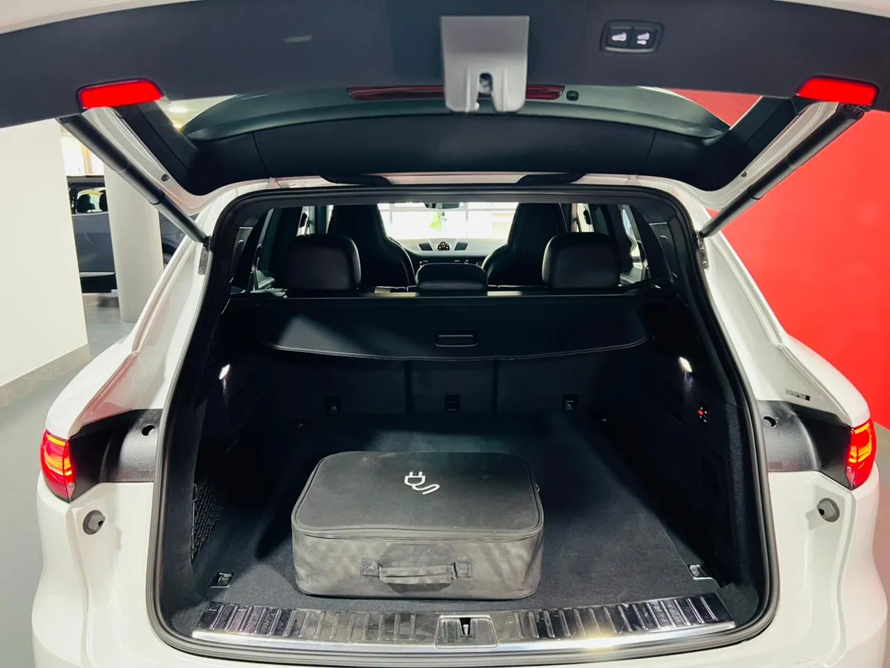 Porsche Cayenne E-HYBRID