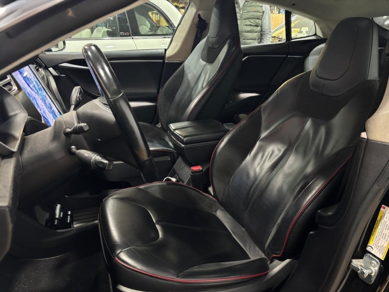 Tesla Model S P85+