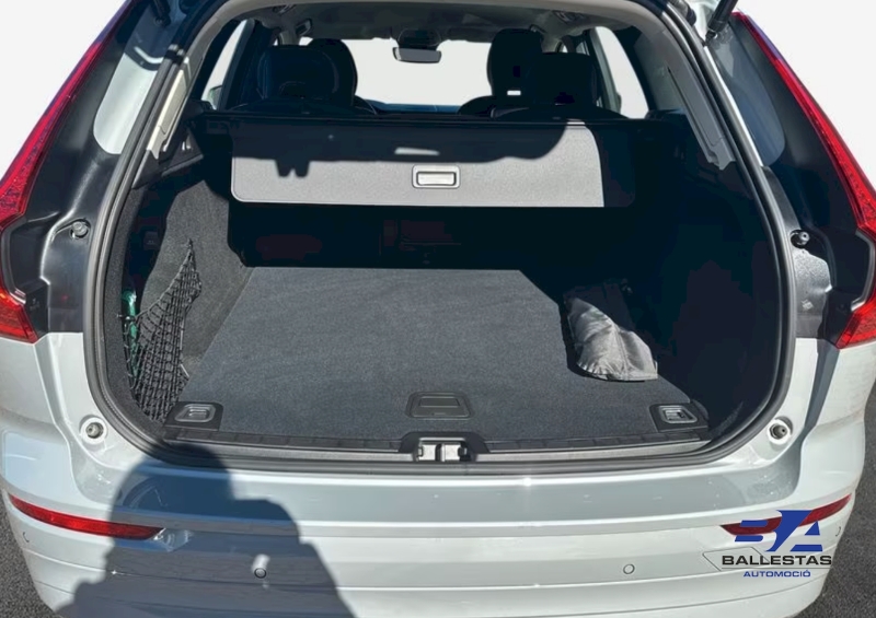 VOLVO XC60 B5 AWD 250 CV 