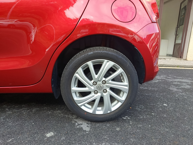 SUZUKI SWIFT 1.2 4X4