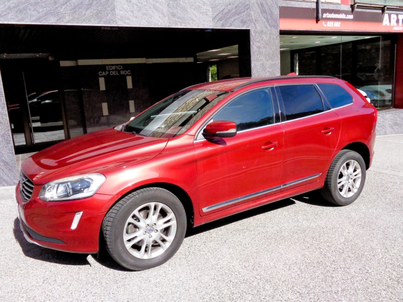 VOLVO XC 60 2.4 D5 AWD