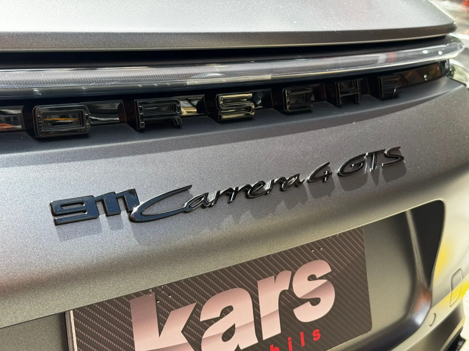 Porsche 911 - 992 Carrera 4 GTS Cabrio