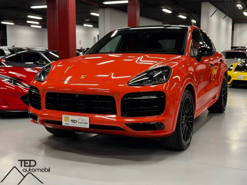Porsche Cayenne Coupé GTS 460cv