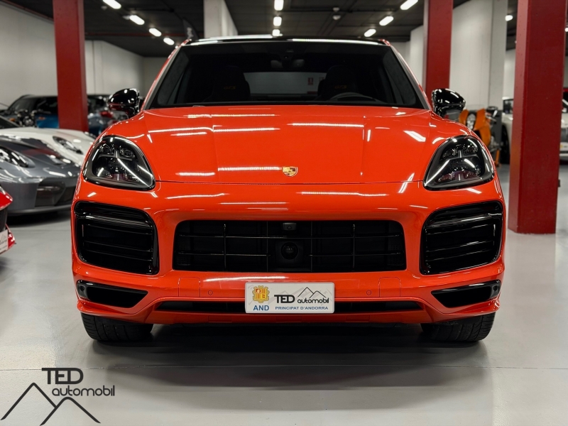 Porsche Cayenne Coupé GTS 460cv