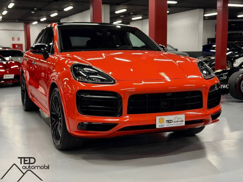 Porsche Cayenne Coupé GTS 460cv