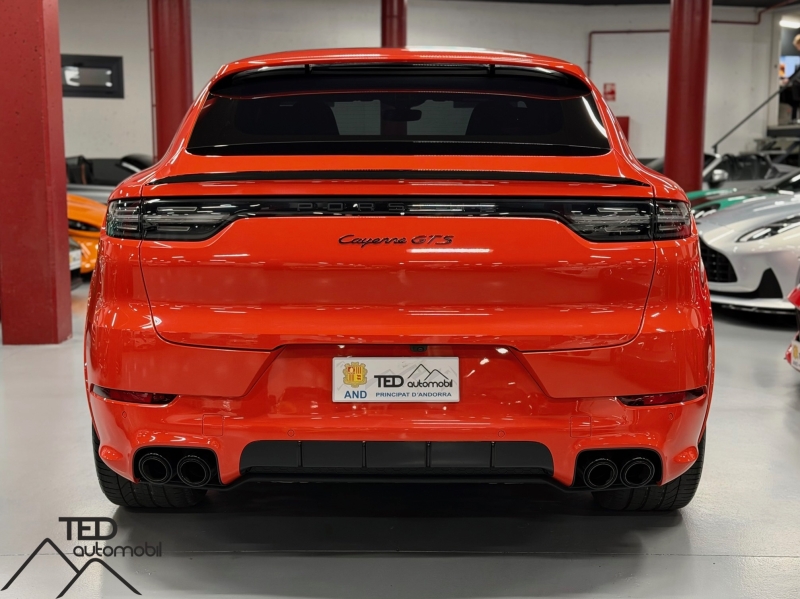 Porsche Cayenne Coupé GTS 460cv
