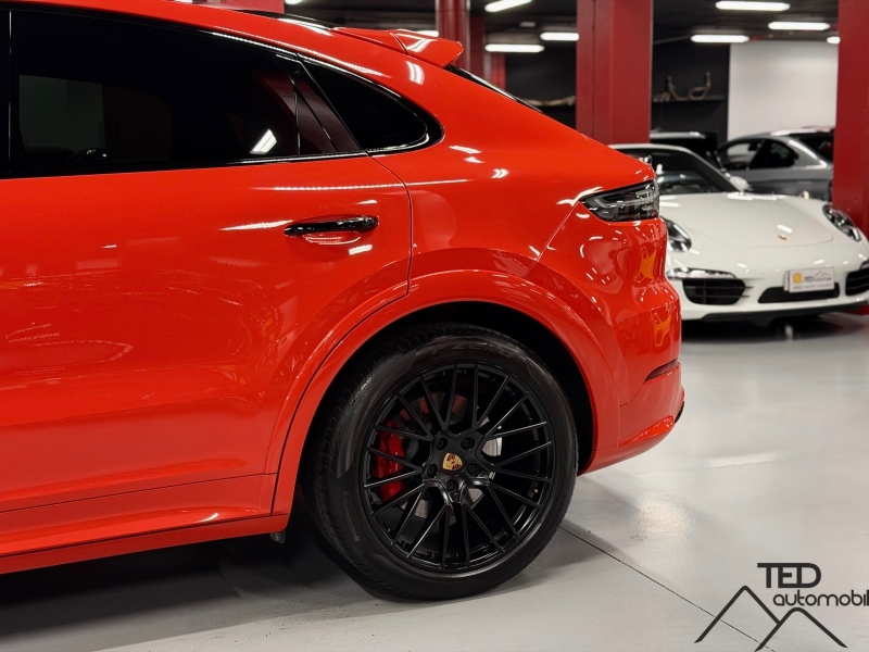 Porsche Cayenne Coupé GTS 460cv