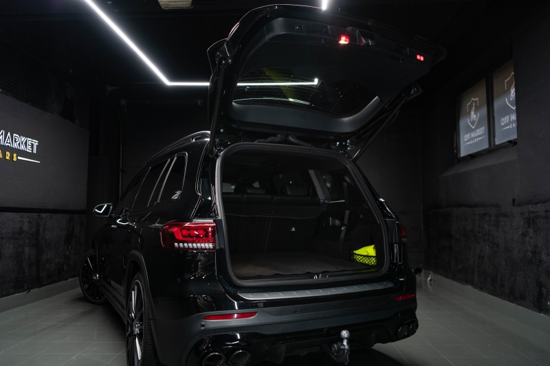 Mercedes Benz GLB35 AMG / 7 Places