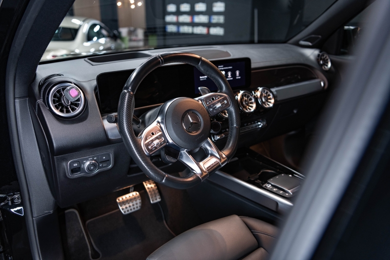 Mercedes Benz GLB35 AMG / 7 Places