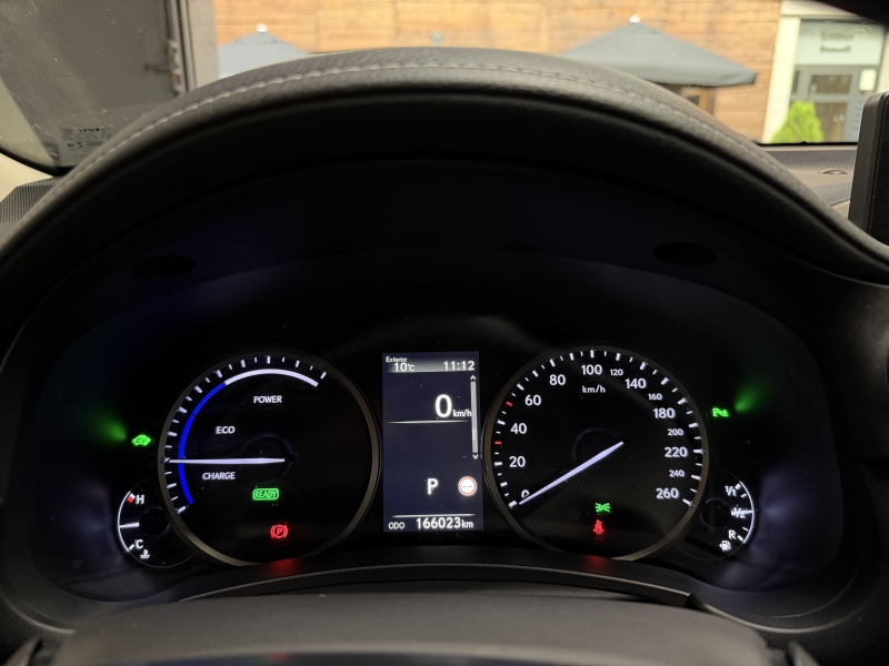 Lexus NX 300h 200cv