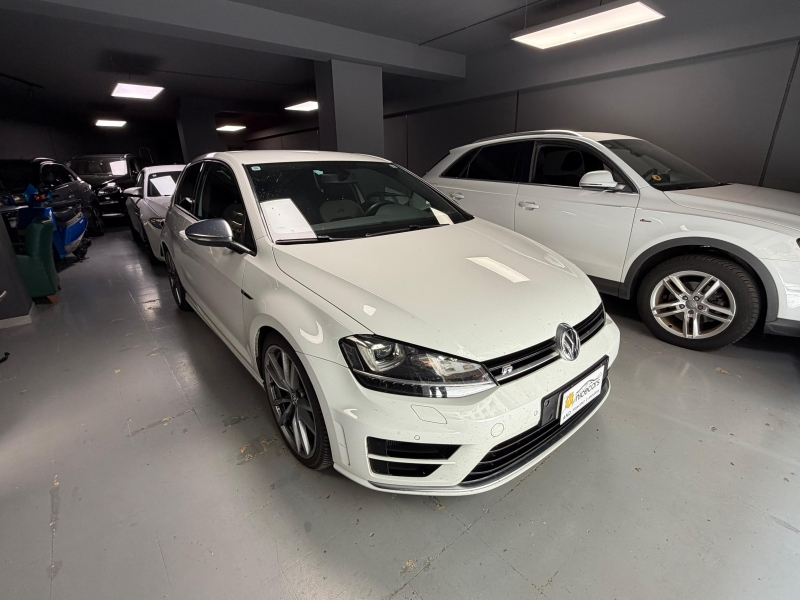 Volkswagen Golf R 4x4 300cv