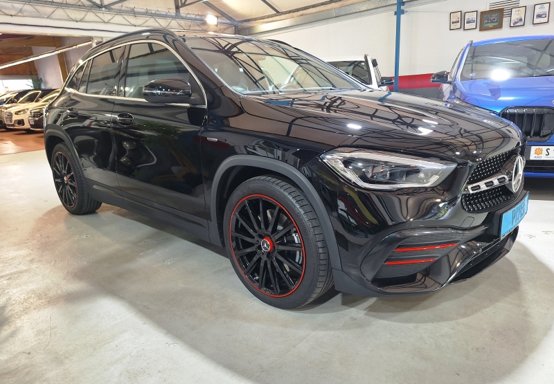 MERCEDES-BENZ GLA 250 4-MATIC AMG EDITION I  224CV AUTO.