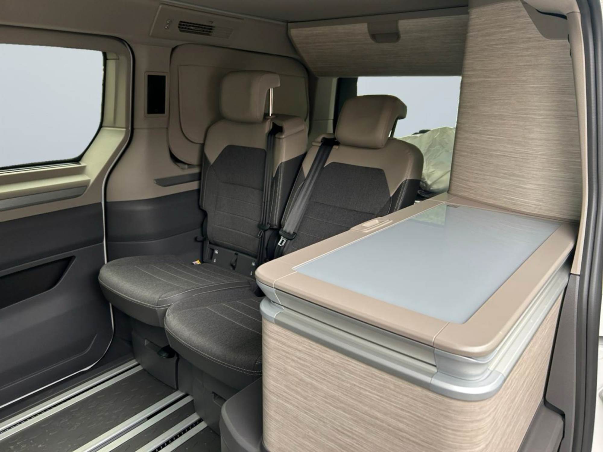 Volkswagen California Ocean ehybrid