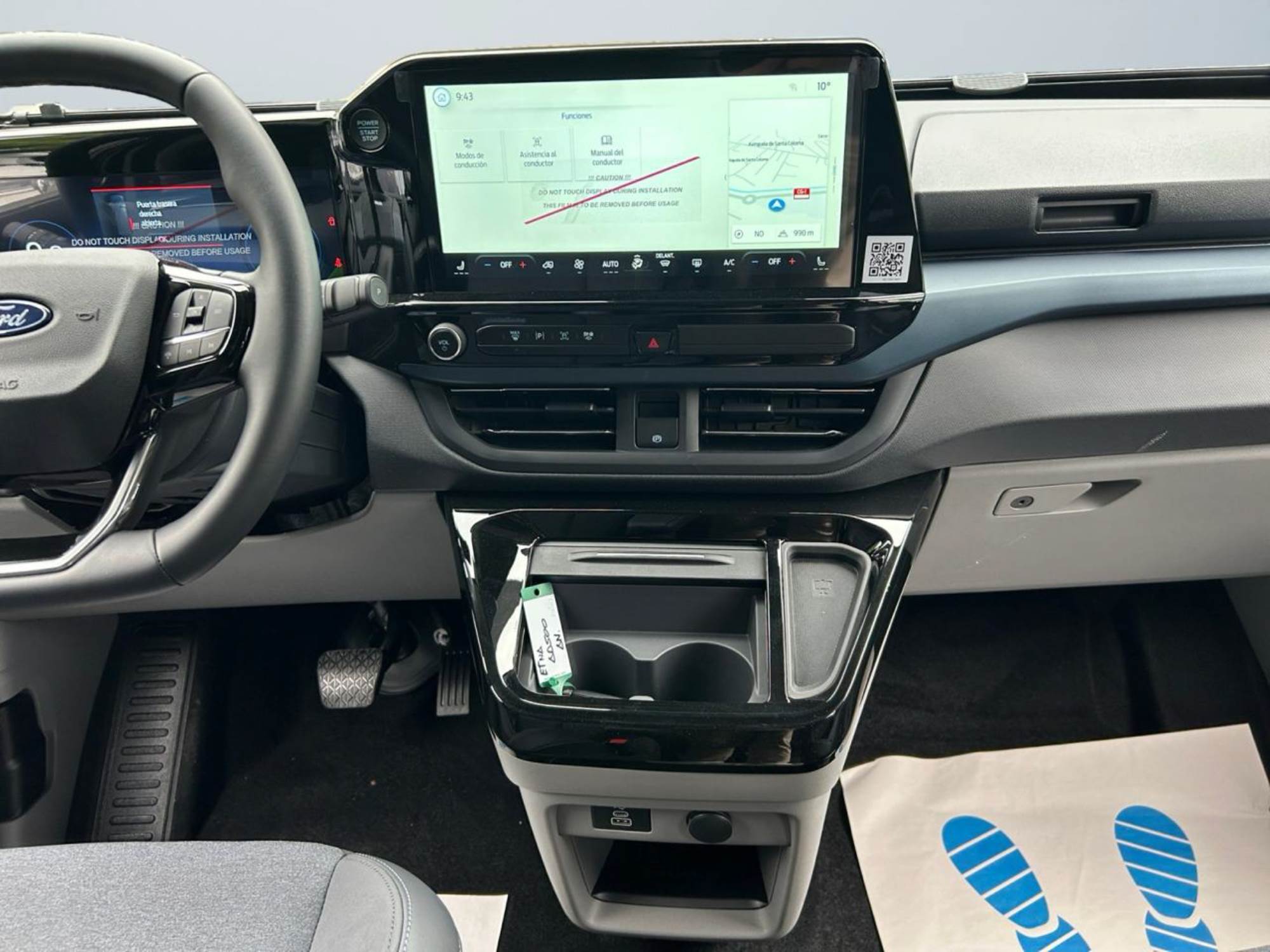 Ford Panama P10+
