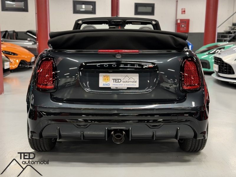 Mini John Cooper Works Cabrio 231cv NOU 2026