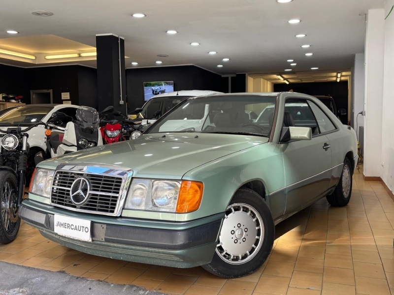 MERCEDES-BENZ 300 CE W124