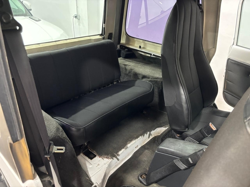 JEEP WRANGLER YJ 4.0