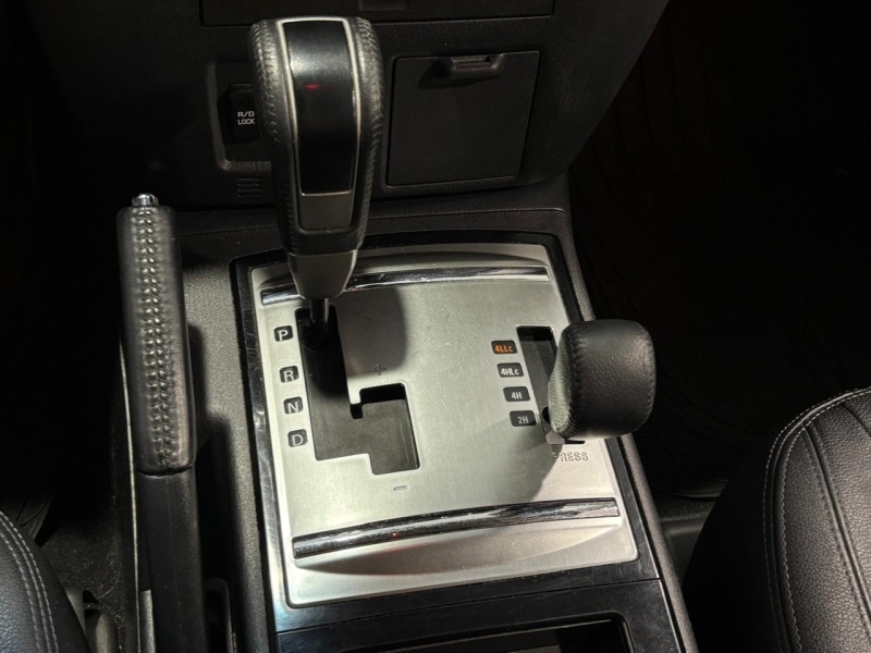 MITSUBISHI MONTERO 7 PLACES