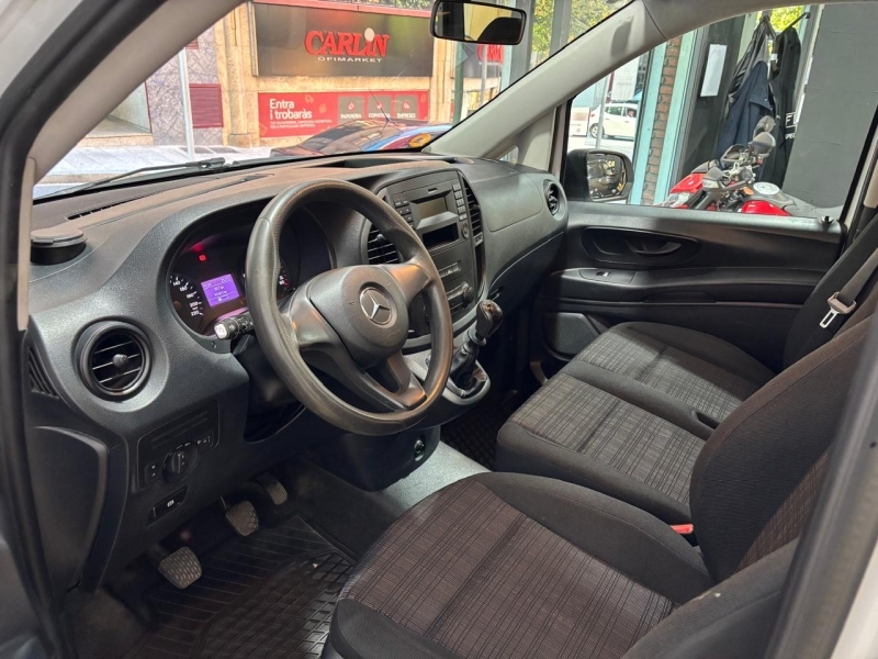 MERCEDES VITO 9 PLACES