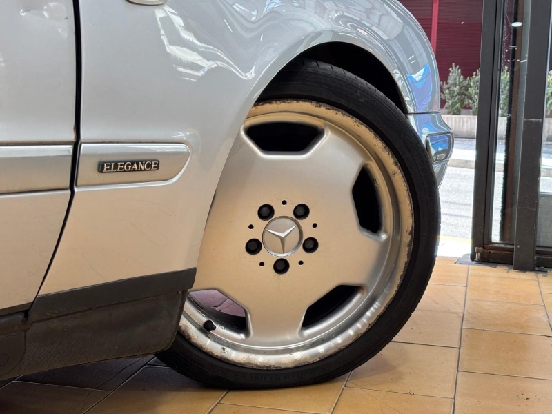 MERCEDES-BENZ CLK 230 KOMPRESSOR