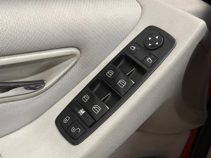 MERCEDES-BENZ B 200 CDI